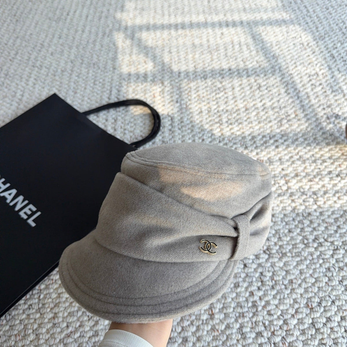 Chanel Newsboy 448210