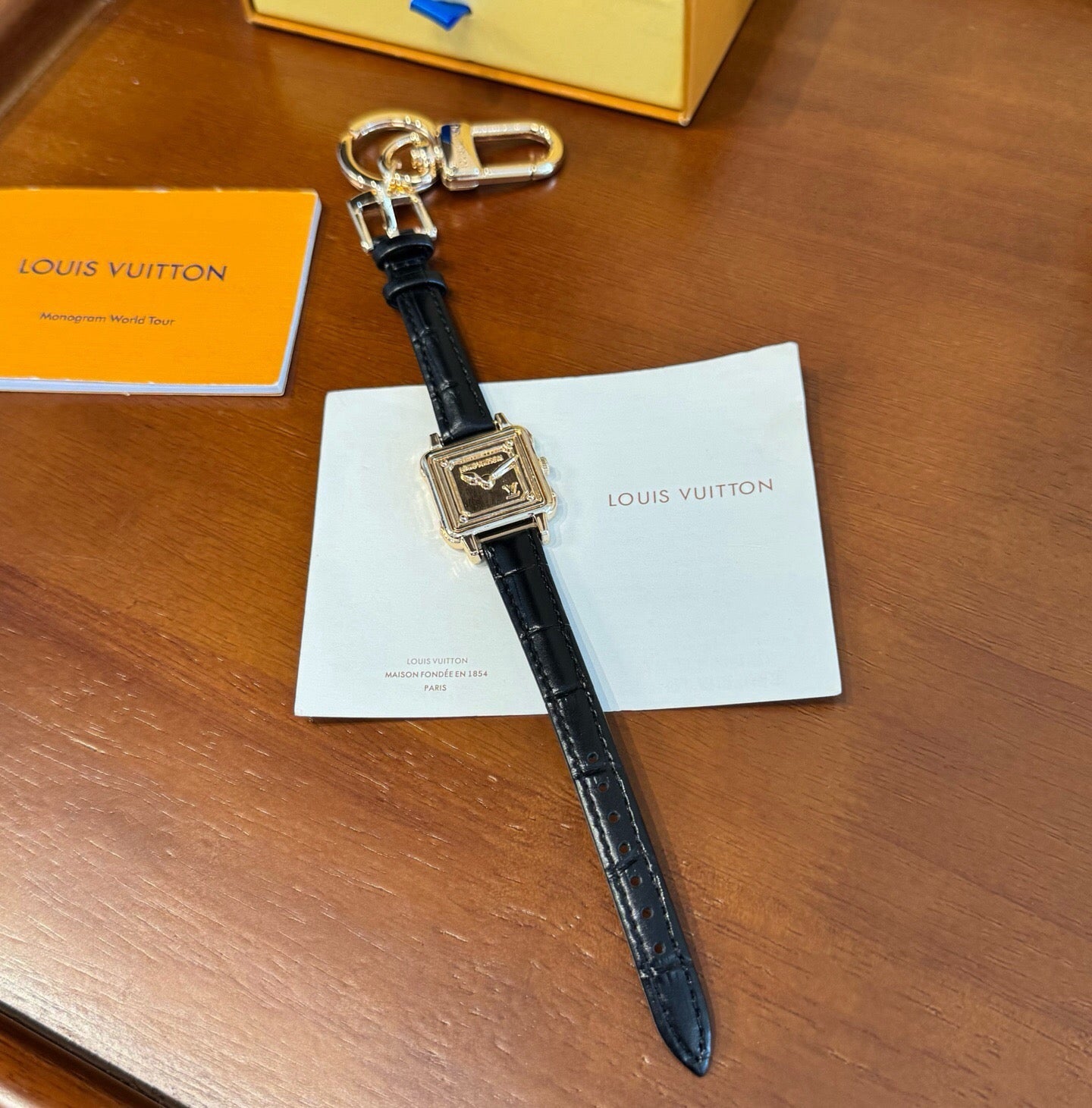 LV Watch Charm 413809