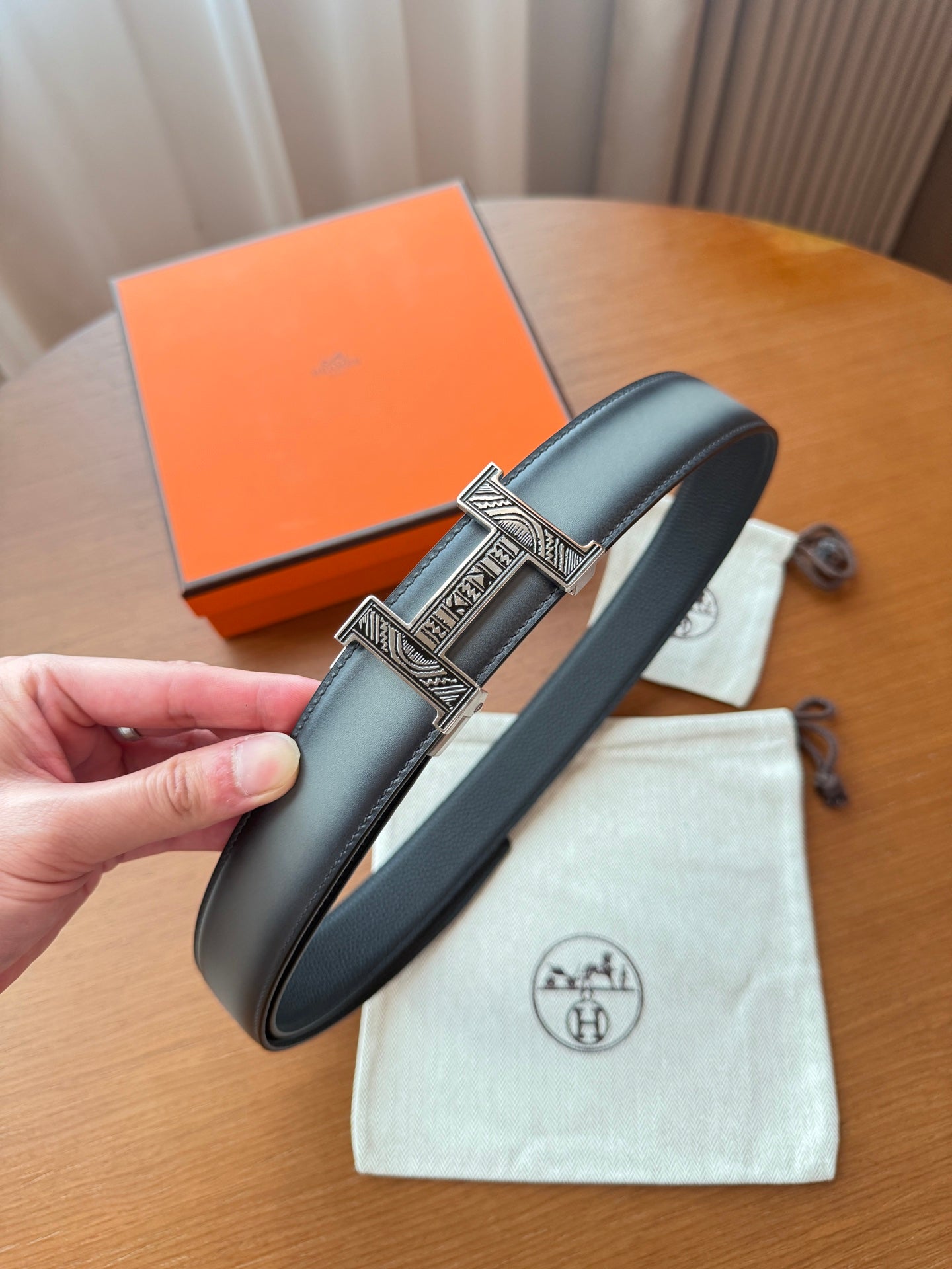 Hermes 2026 Reversible Strap Buckle Belt Cowhide 215629