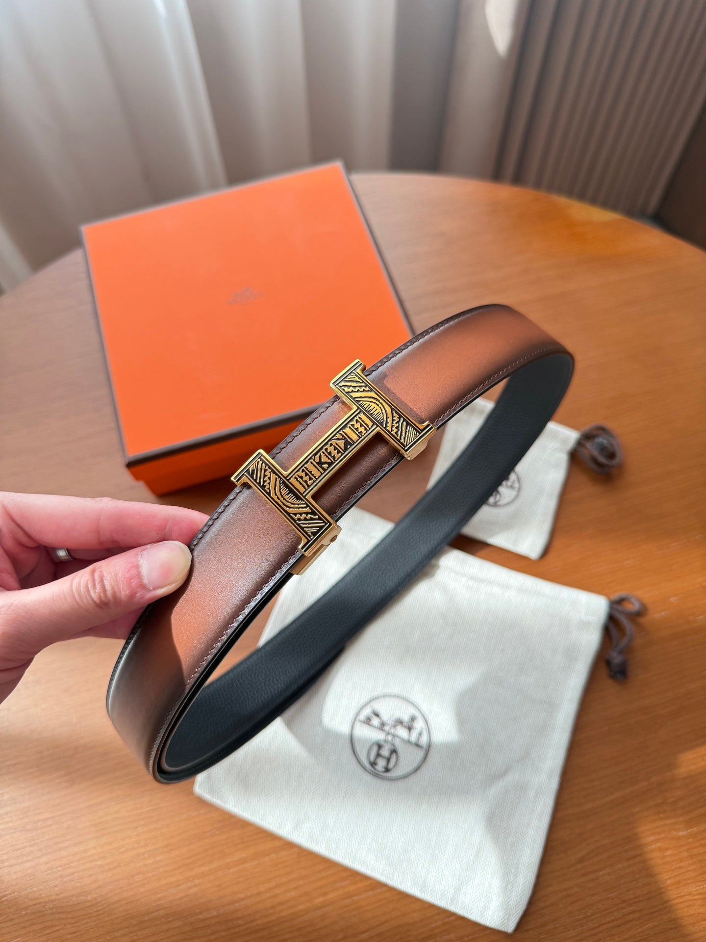 Hermes 2026 Reversible Strap Buckle Belt Cowhide 215629