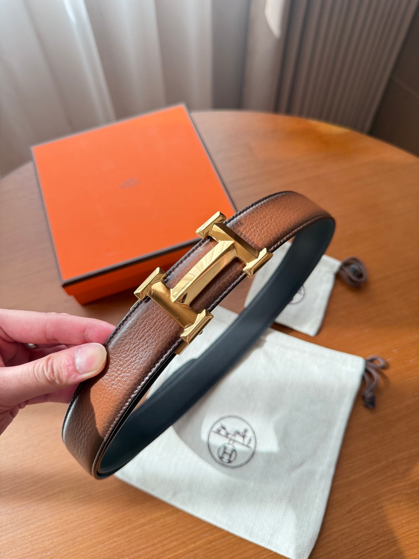 Hermes 2026 Reversible Strap Buckle Belt Cowhide 215629