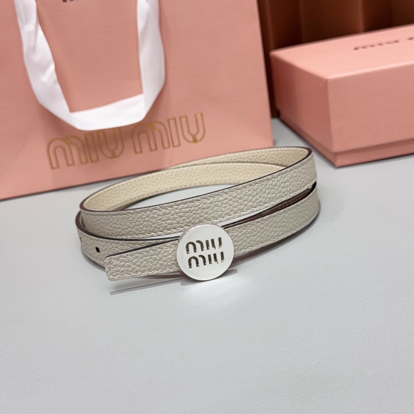 Miumiu 2026 Round Logo Buckle Belt 15mm Cowhide 215692