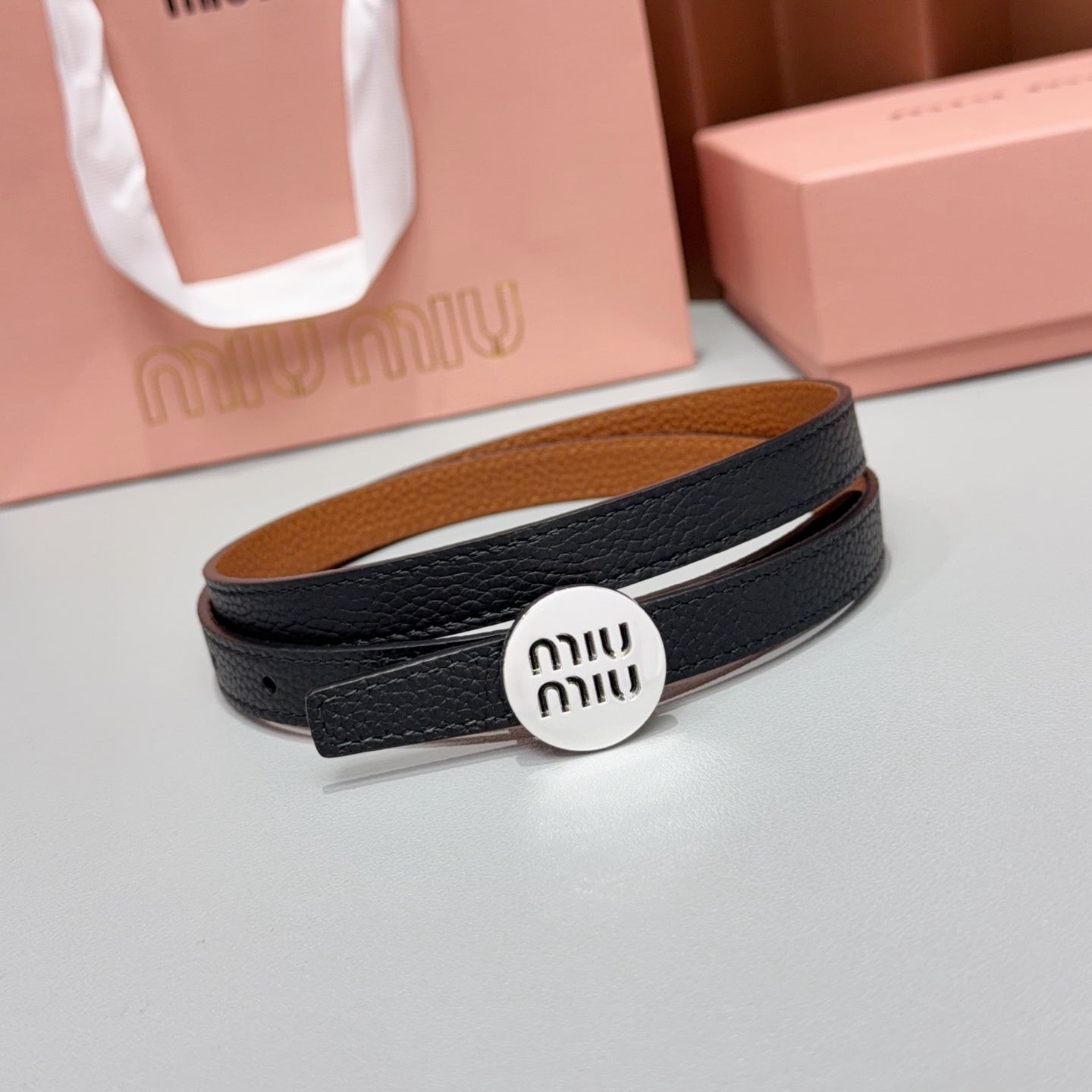 Miumiu 2026 Round Logo Buckle Belt 15mm Cowhide 215692