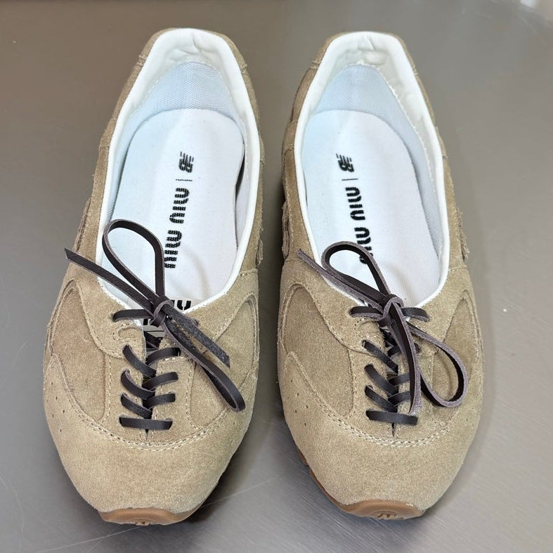 Miu Miu 2026 Balance Low-Cut Ballet Flats Suede Cowhide 989345