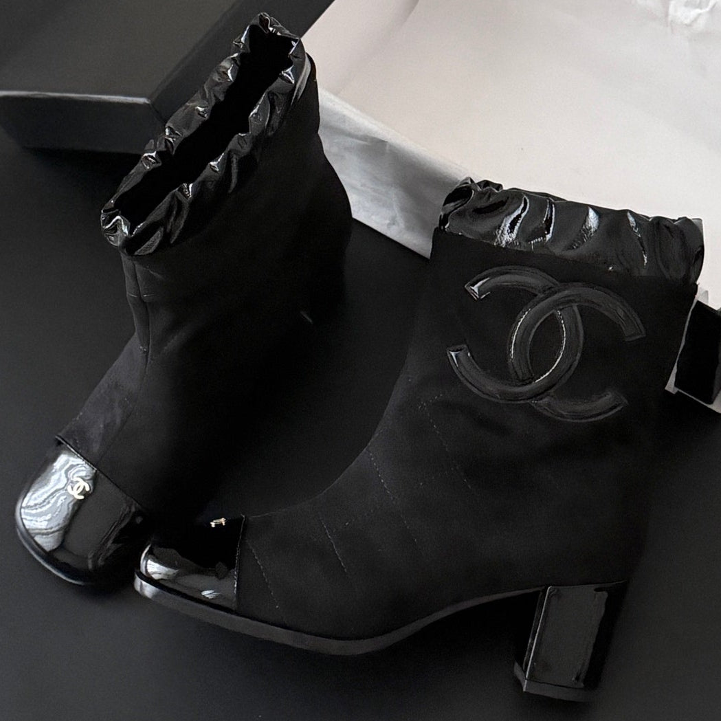 Chanel 2026 Quilted Ankle Boots 60mm Suede Leather 127989