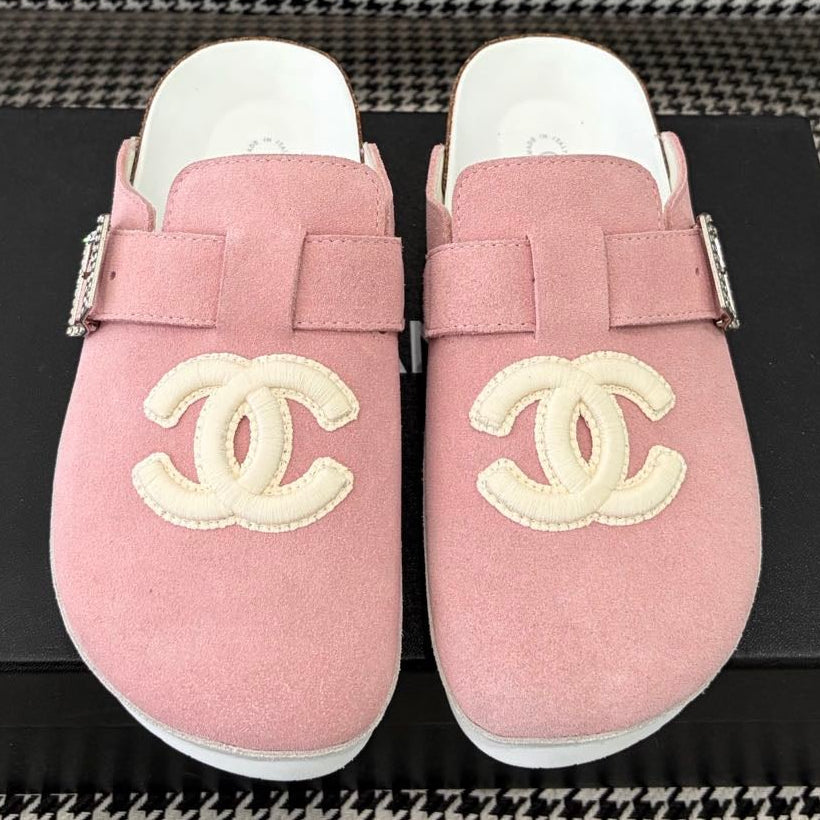 Chanel 2026 Double C Mules Suede 124551