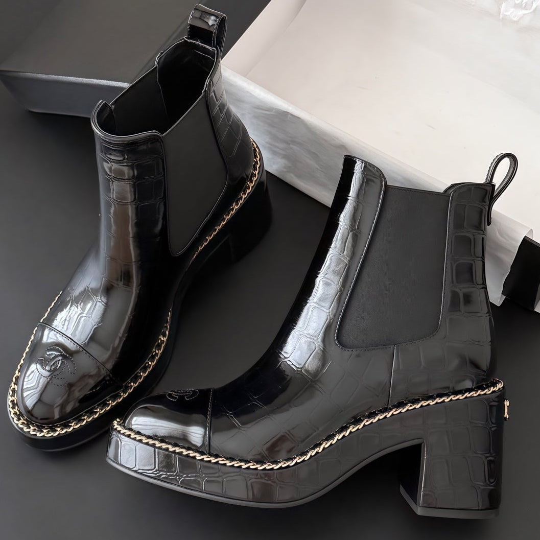 Chanel 2026 Crocodile-Embossed Chelsea Boots 80mm Patent Leather 122420