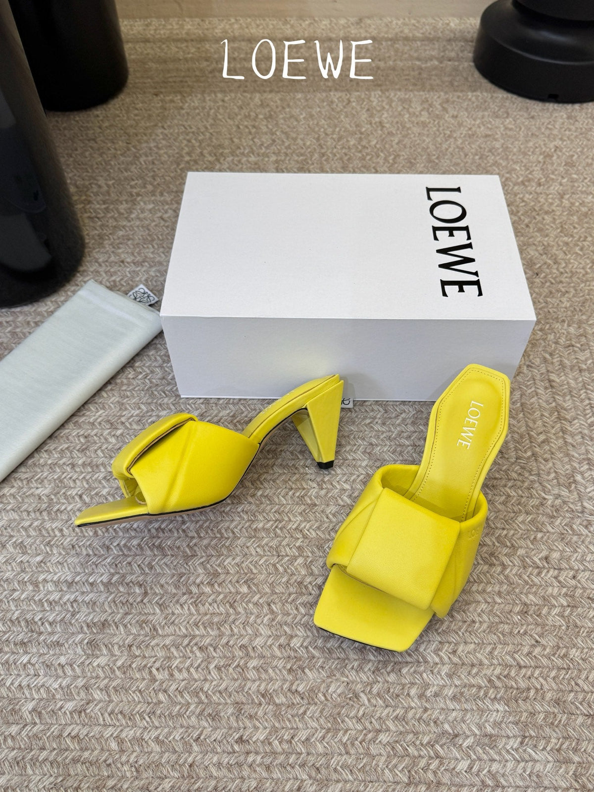 Loewe 2026 Origami Padded Square-Toe Sandals Leather 166744