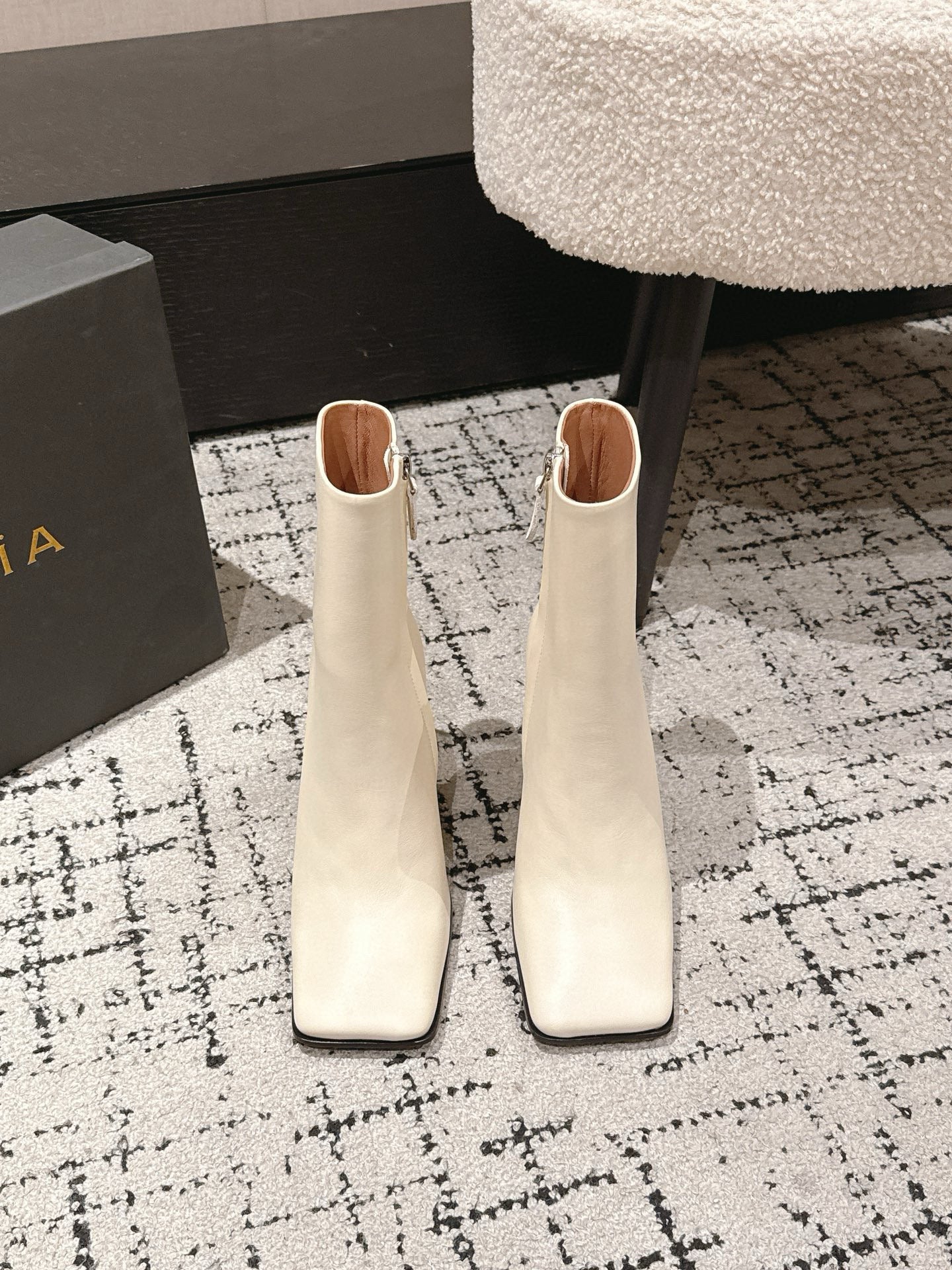 Alaia 2025 Square Toe High Heeled Ankle Boot Cream Calfskin 558664