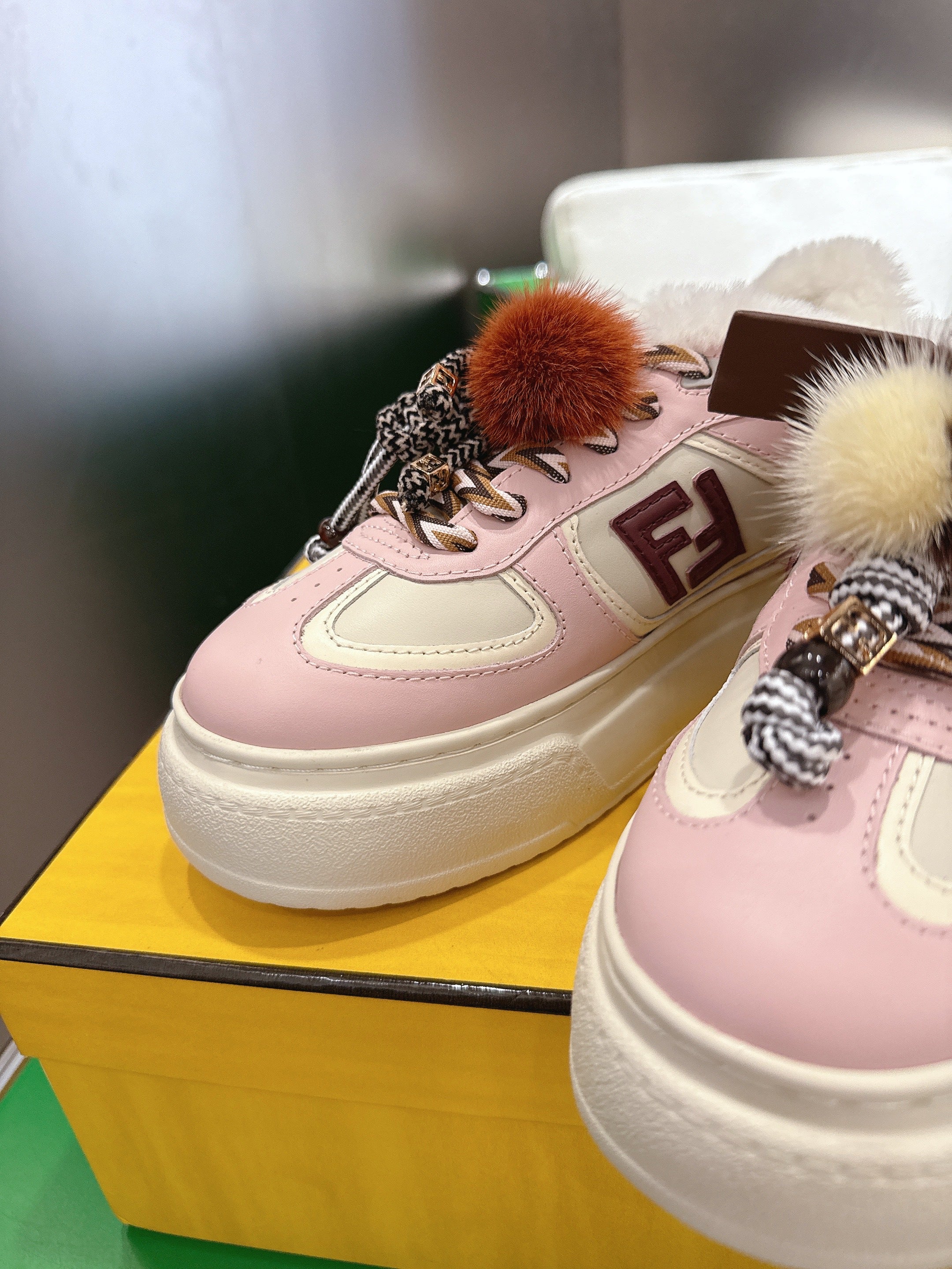 Fendi 2025 Match Platform Sneakers Pink White Leather Wool 562582