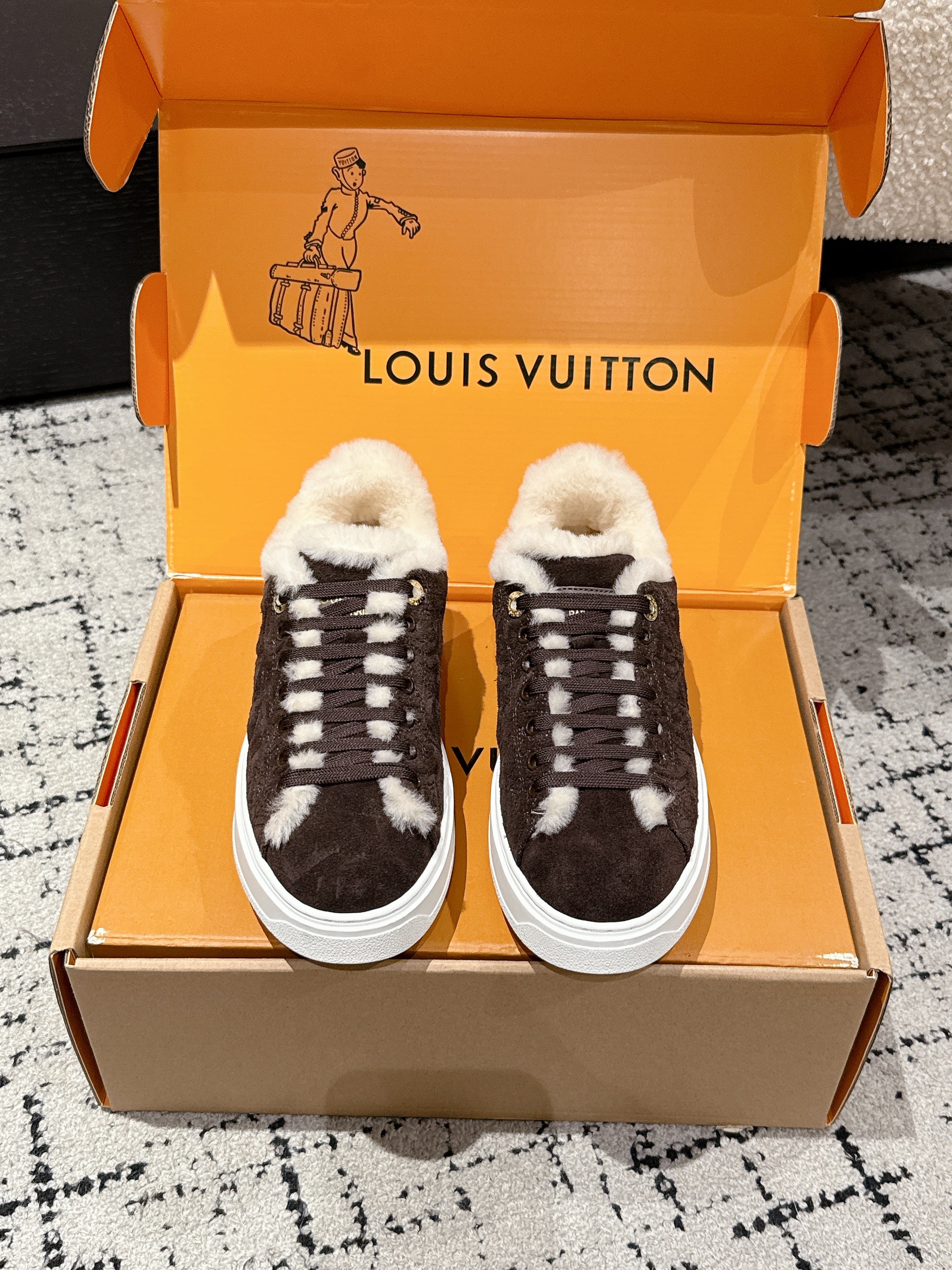 LV 2026 Time Out Sneaker Brown White Suede Wool 595292