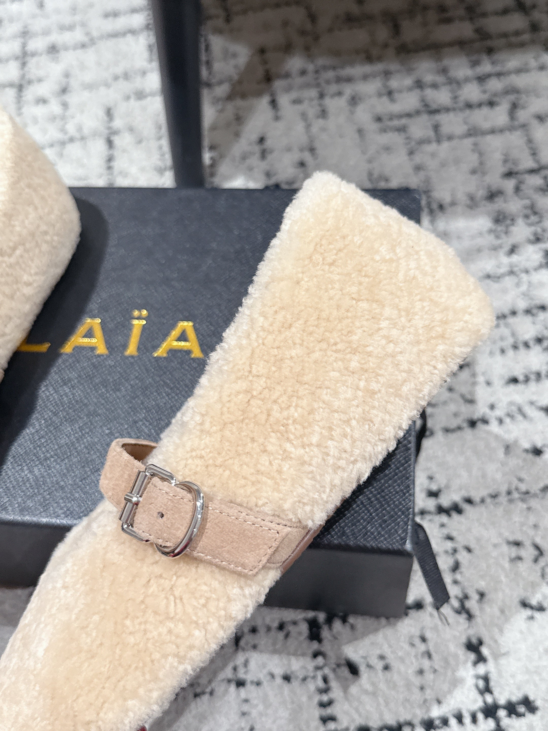 Alaia 2025 Ballet Flat Beige Wool 558649