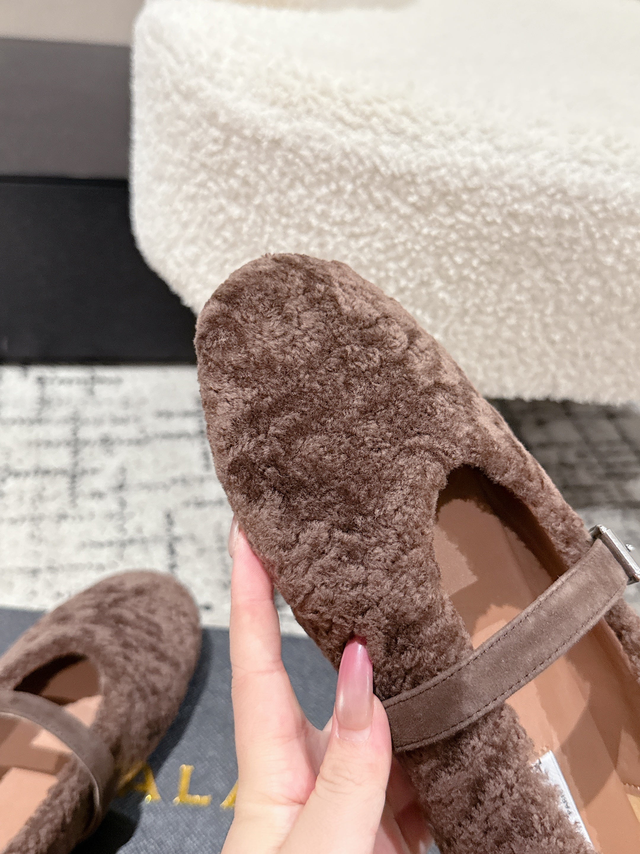 Alaia 2025 Ballet Flat Brown Wool 558650