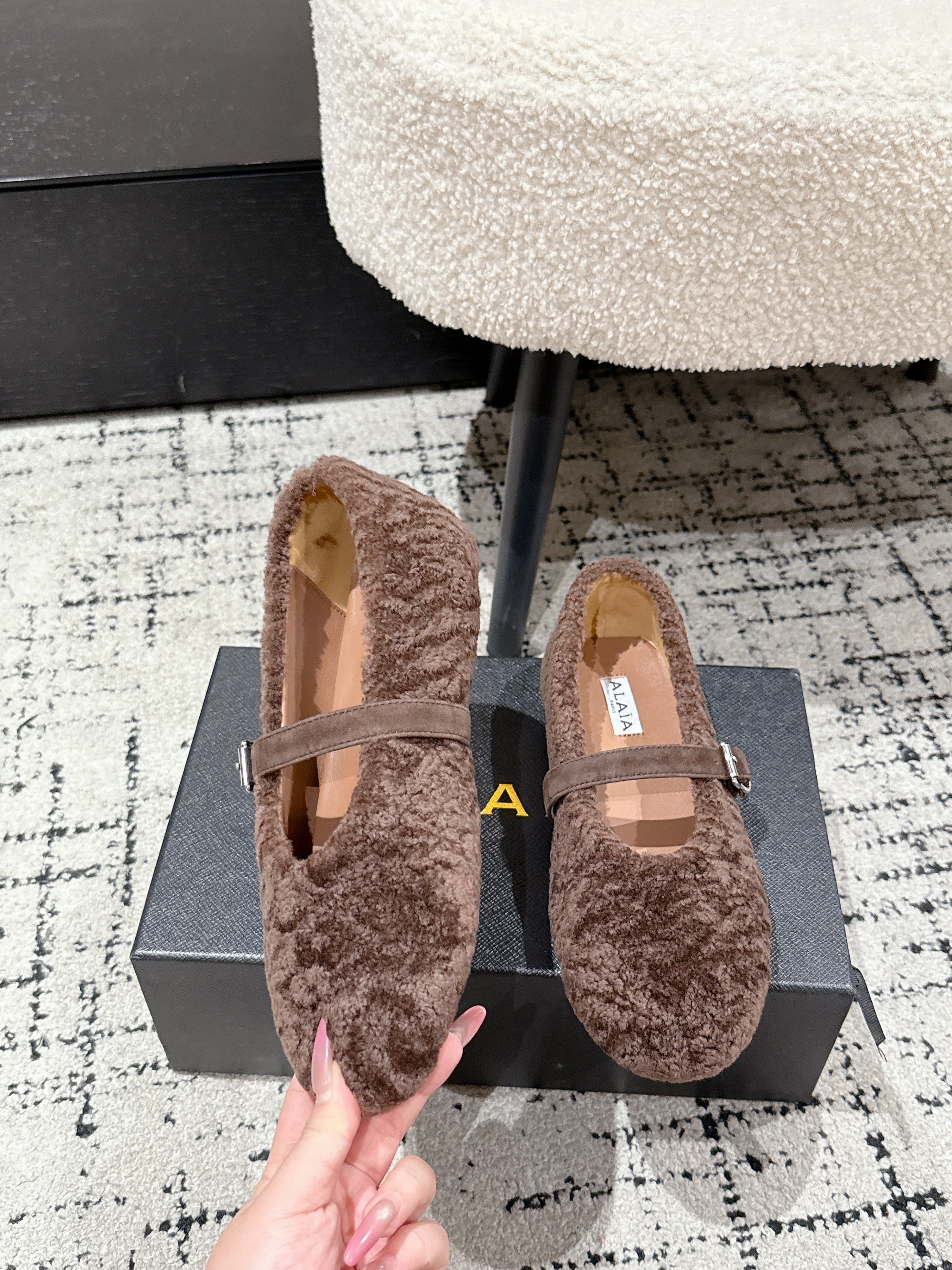 Alaia 2025 Ballet Flat Brown Wool 558650