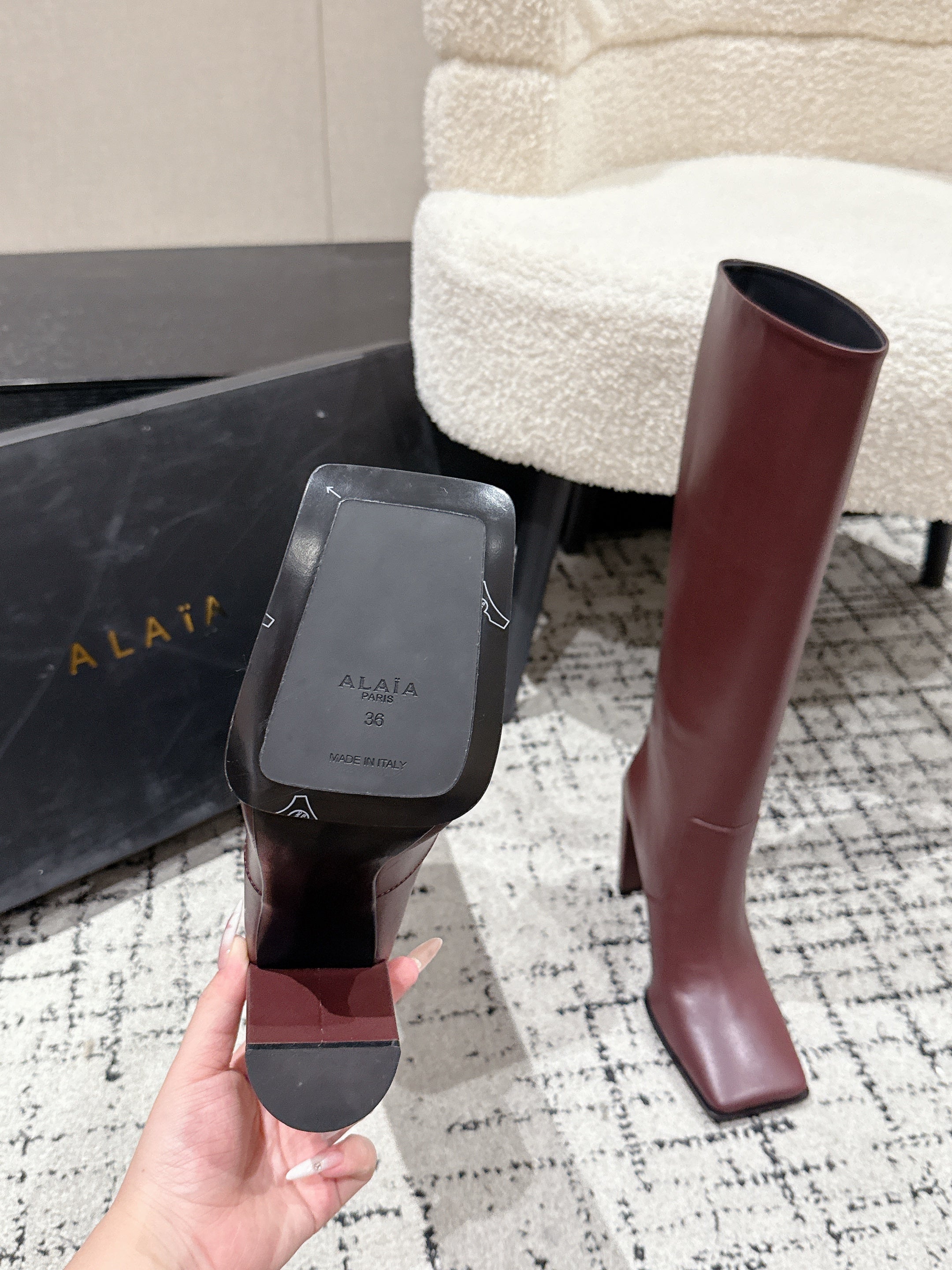 Alaia 2025 Square Toe High Heeled Boot Burgundy Calfskin 558670