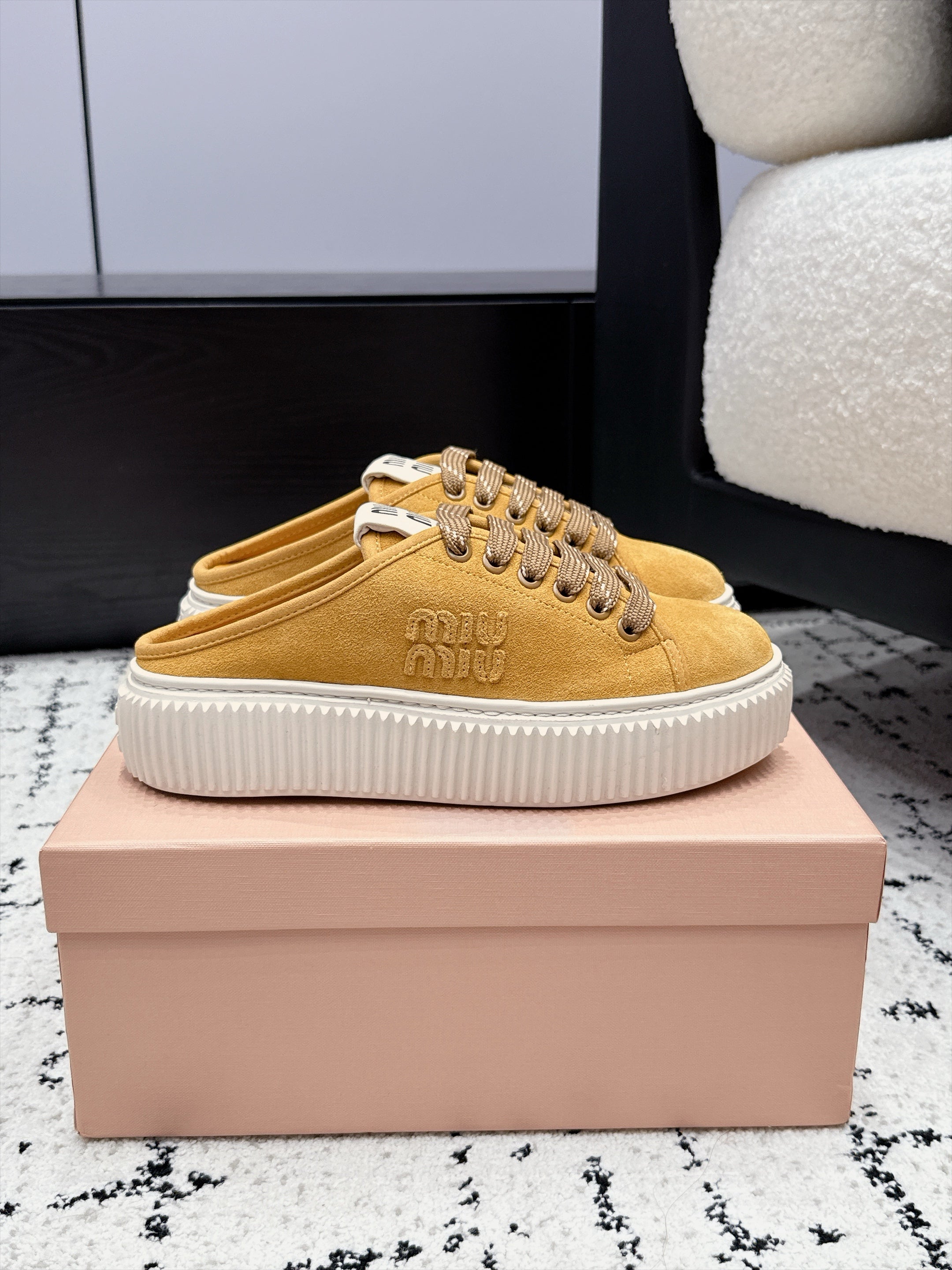 Miumiu 2026 Platform Mule Yellow Suede 955044
