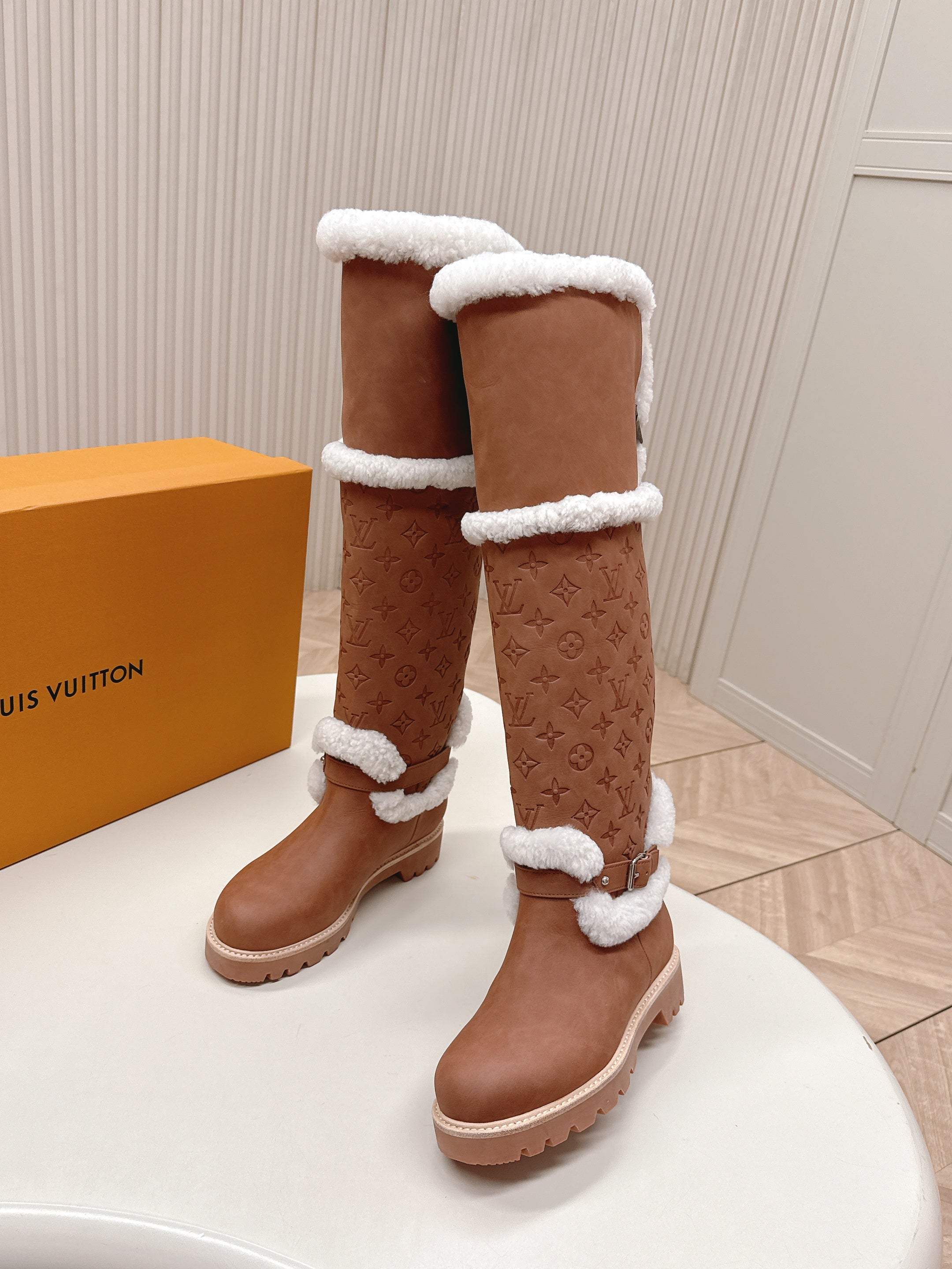 LV 2026 Territory Flat Thigh Boot Brown White Nubuck Calf Leather 595432