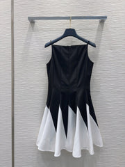 LV 25 Elegant Hepburn Style Suspender Dress Black White Polyester Wool