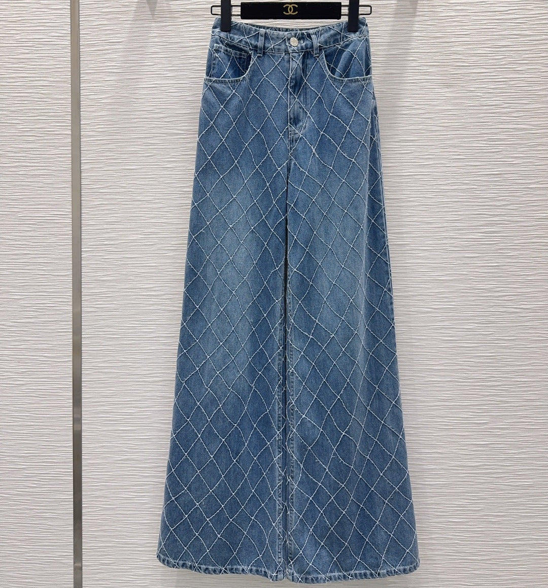 Chanel 2026 Denim Jeans Blue and White Cotton 731804
