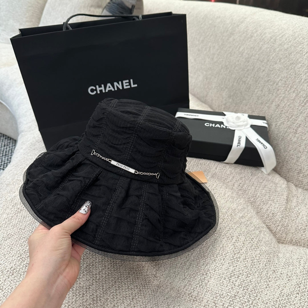 Miumiu Bucket Hat 214527