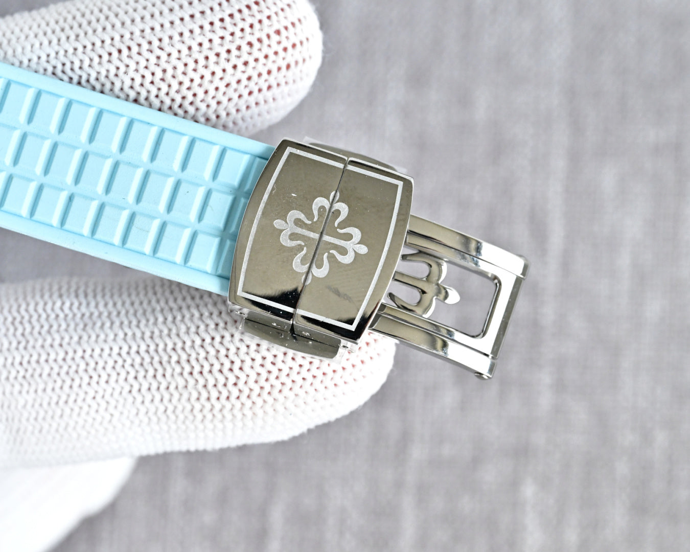 Patek Philippe  Aquanaut 35.6mm Blue Dial Blue Strap Watch