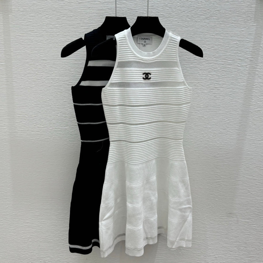 Chanel 2026 Round Neck Knitted Vest Dress Wool Cashmere 516050
