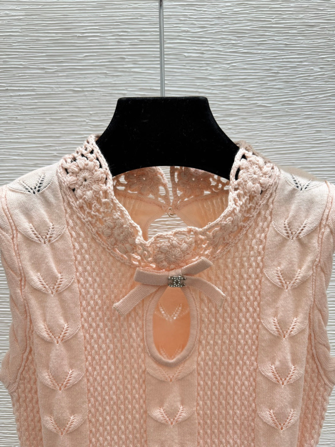 Chanel 2026 Floral Hollow-Out Knitted Vest Pink Cotton 731449