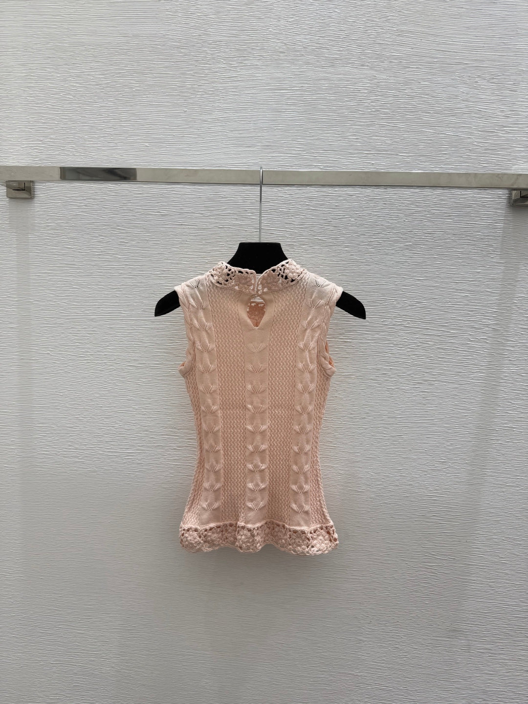 Chanel 2026 Floral Hollow-Out Knitted Vest Pink Cotton 731449