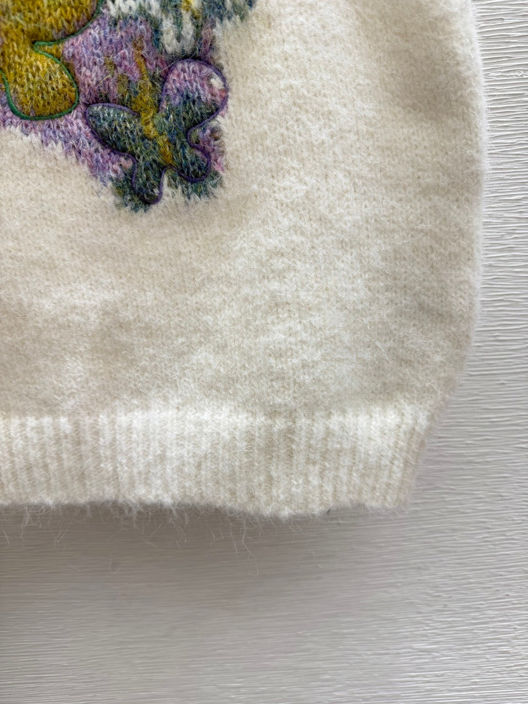 Dior 2026 Floral Crew Neck Knitted Vest Wool 244644