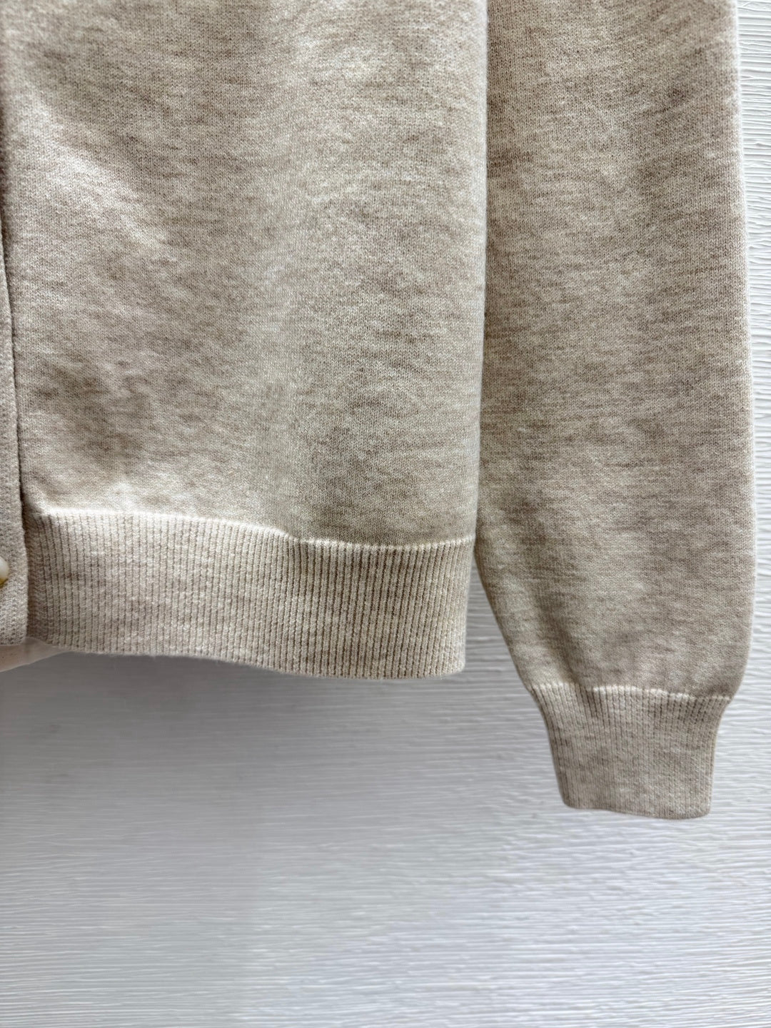 Miumiu 2026 Collar Knit Long-Sleeve Cardigan Wool 244676
