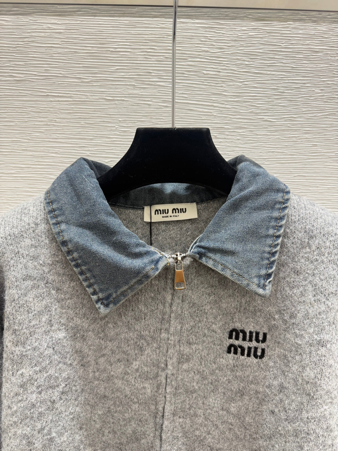 Miumiu 2026 Collared Knitted Long-Sleeve Cardigan Denim Wool 913512