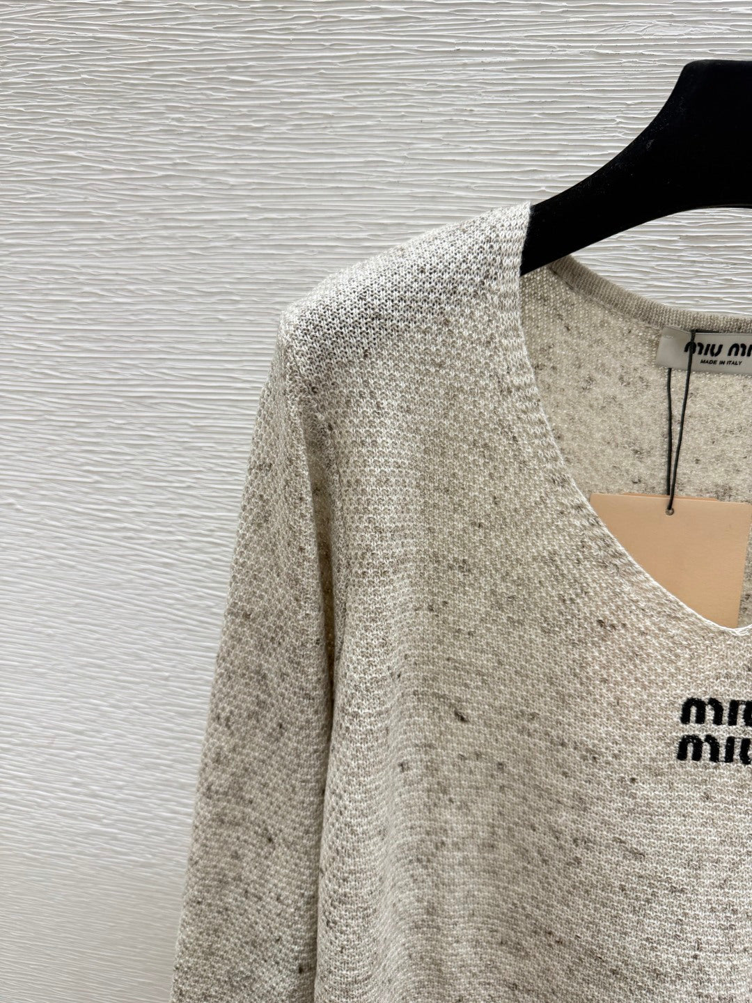 Miumiu 2026 V-Neck Knitted Long Sleeve Wool 913487