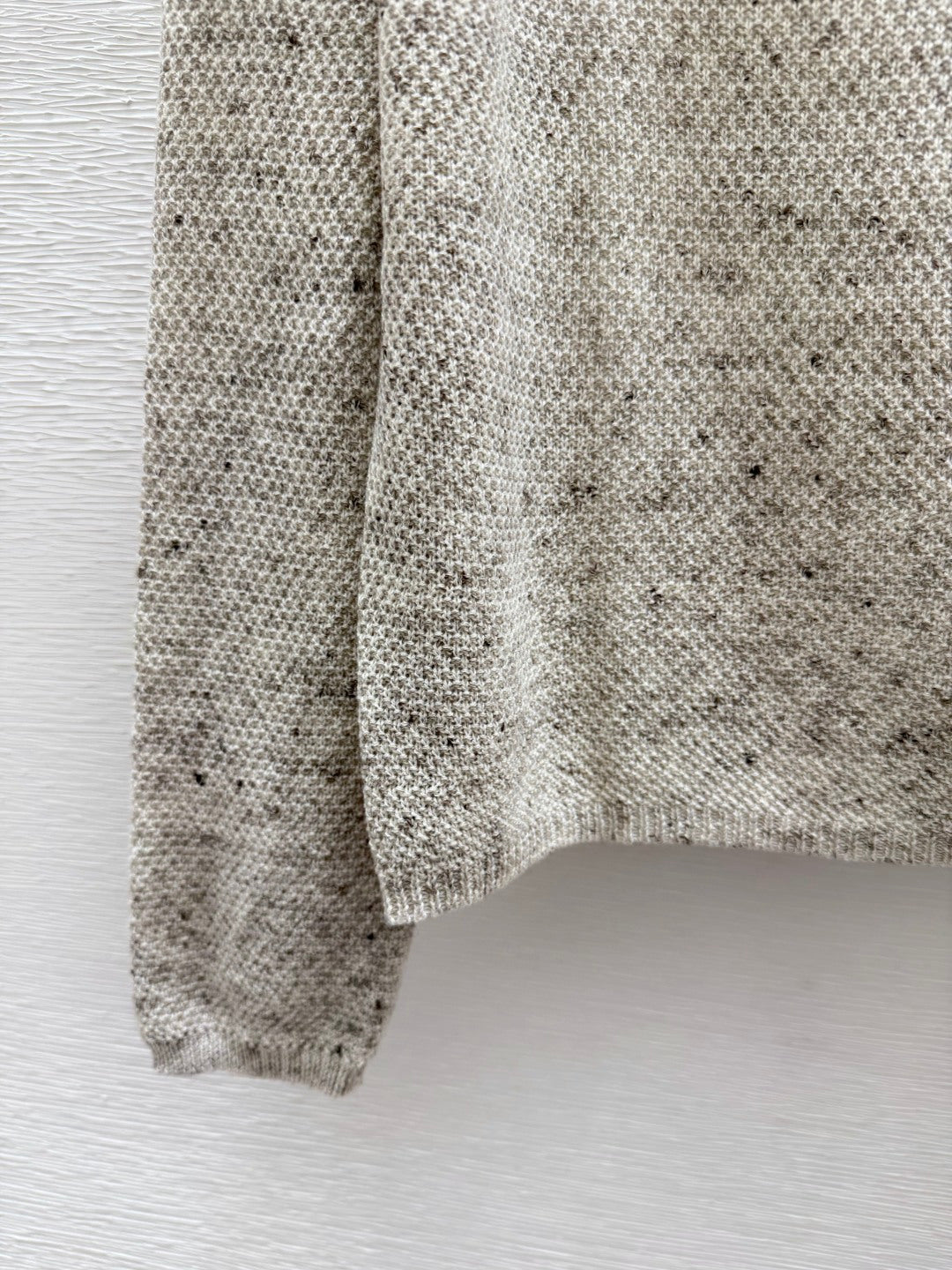 Miumiu 2026 V-Neck Knitted Long Sleeve Wool 913487