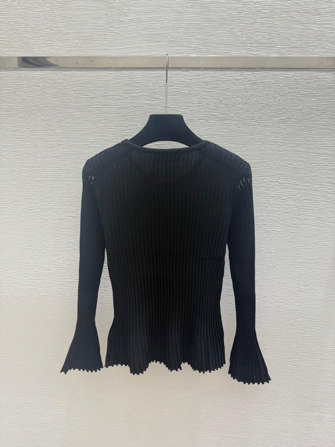 Miumiu 2026 Rhinestone Crew Neck Knitted Long Sleeve Wool 913396