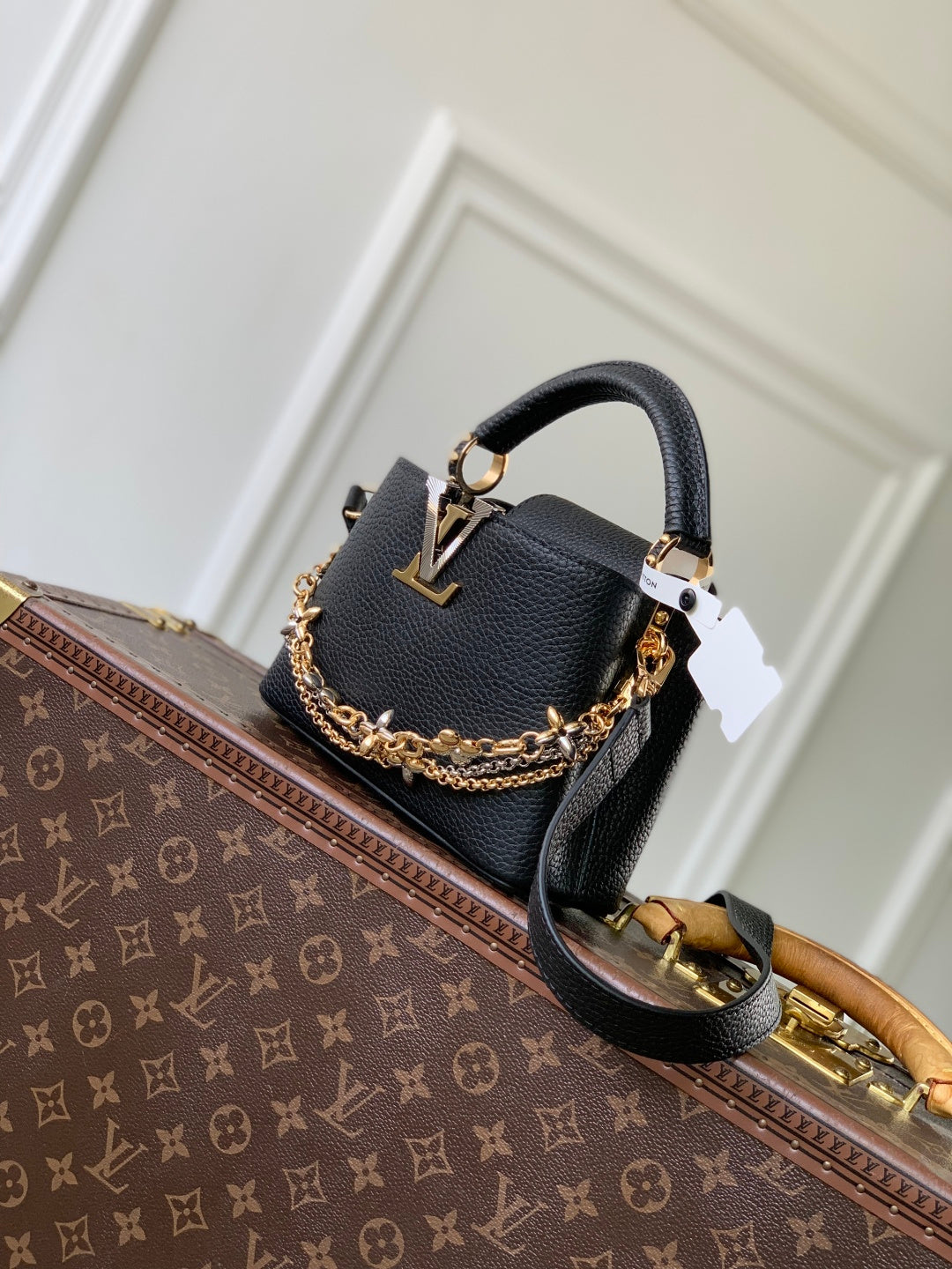 LV 2025 Capucines Bag Black Gold Taurillon Leather 347382