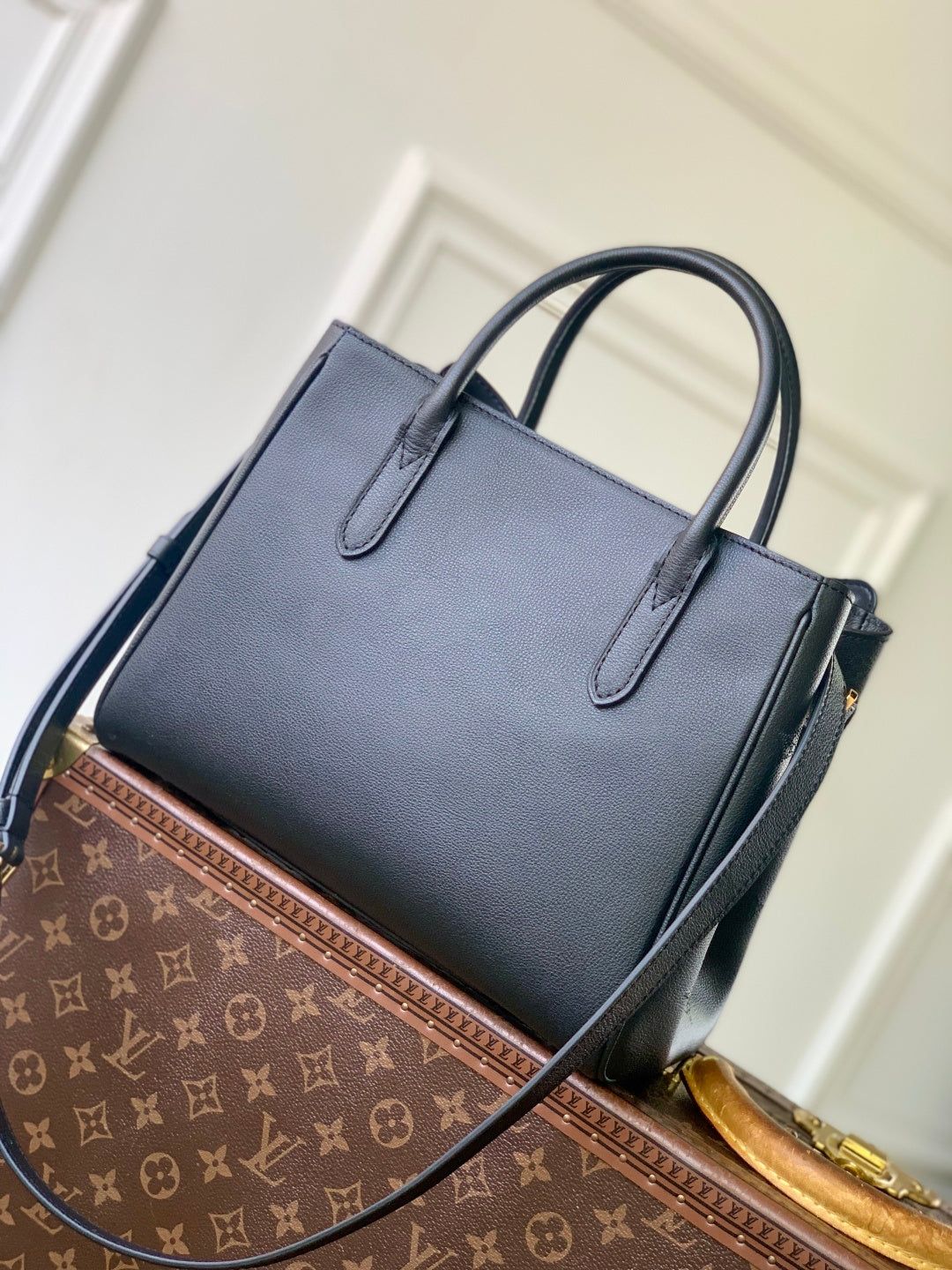 LV 2025 Vendome PM Bag Black Calfskin 347426