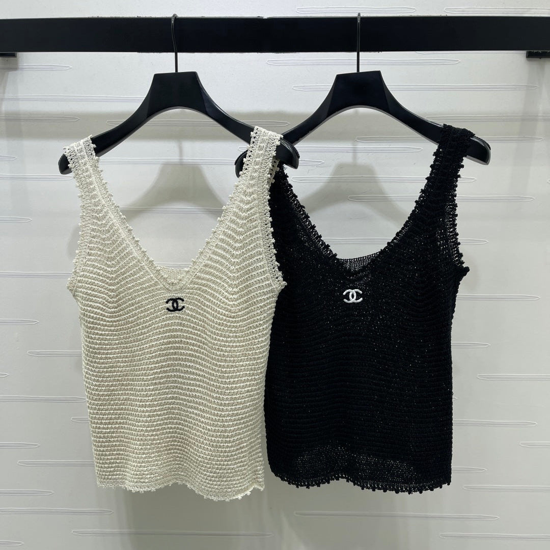 Chanel 2026 Hollow-out V-neck Vest Black and Beige Wool 408565