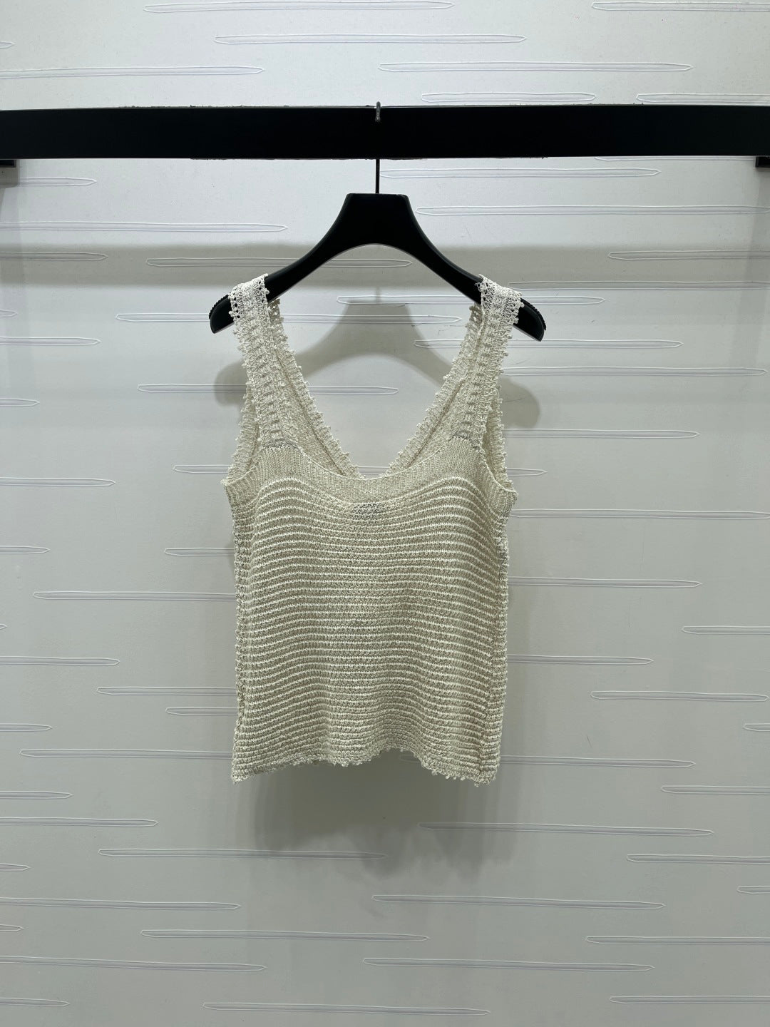 Chanel 2026 Hollow-out V-neck Vest Black and Beige Wool 408565
