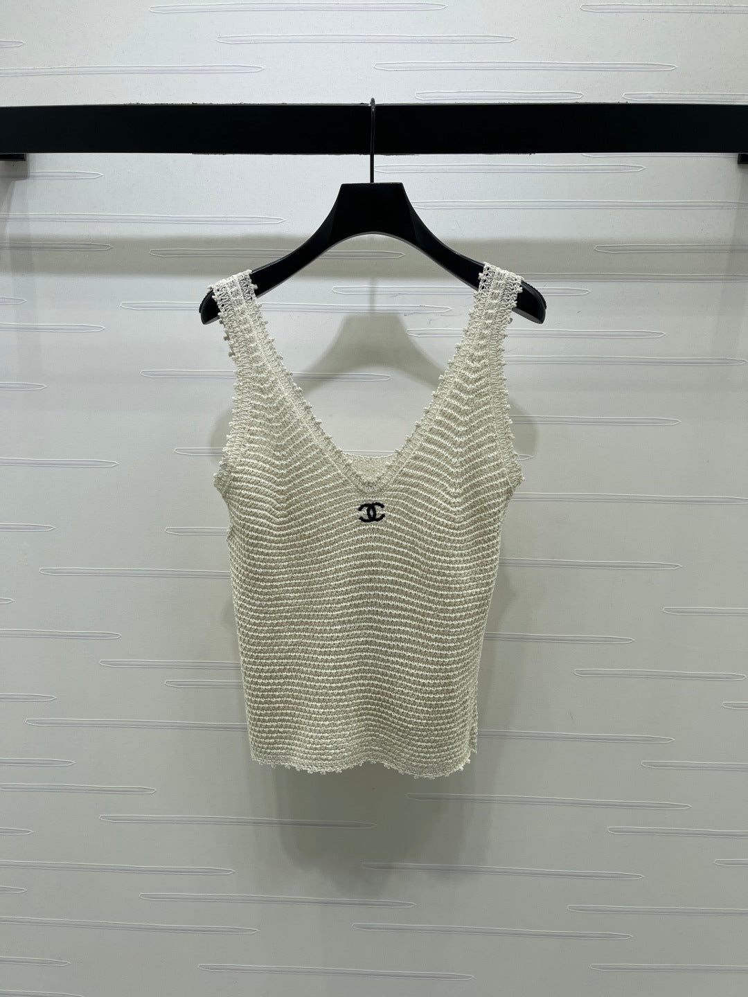 Chanel 2026 Hollow-out V-neck Vest Black and Beige Wool 408565