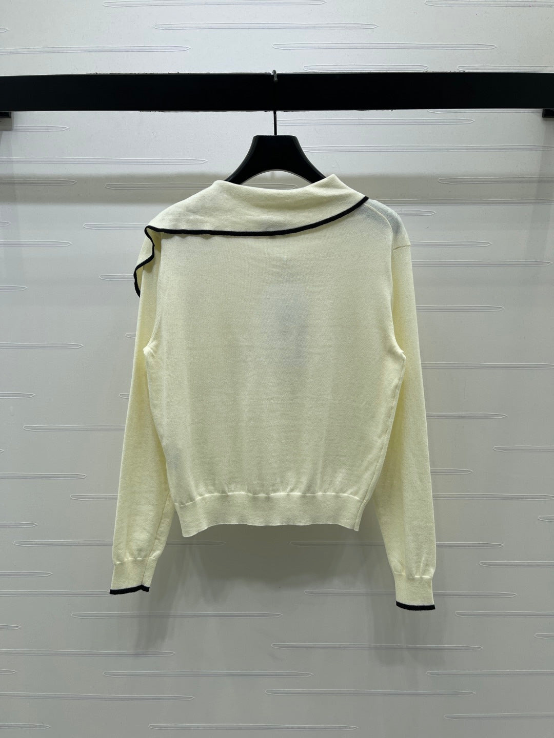 Chanel 2026 Knit Long-sleeved Top Wool 299599