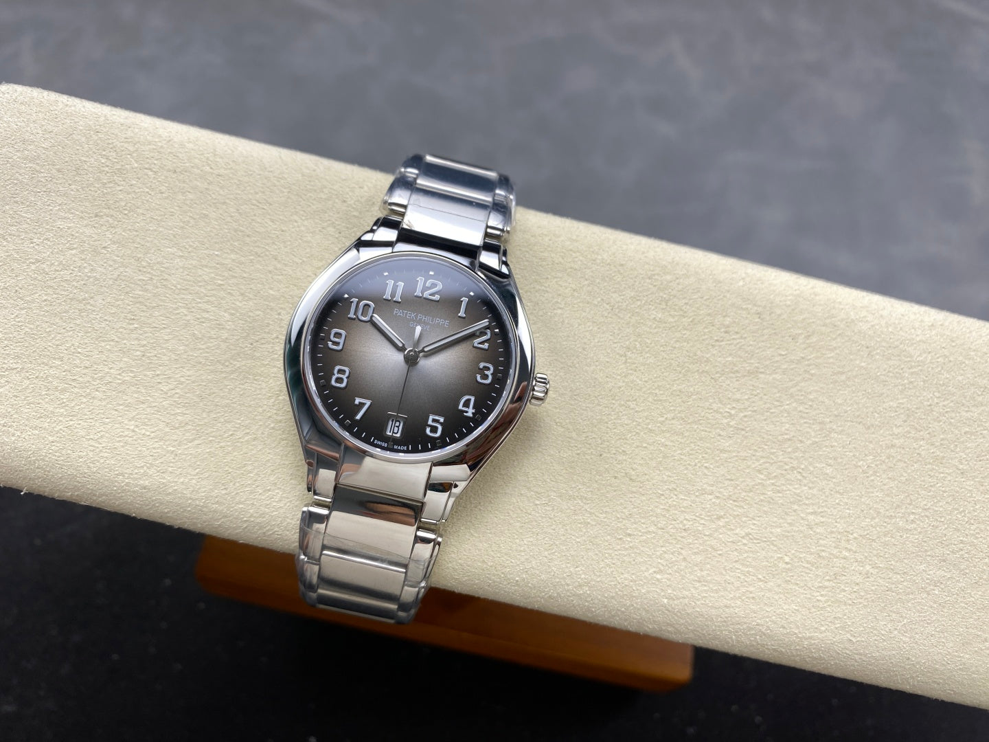 PATEK Twenty-Four 36mm Silver Gradient Gray Dial