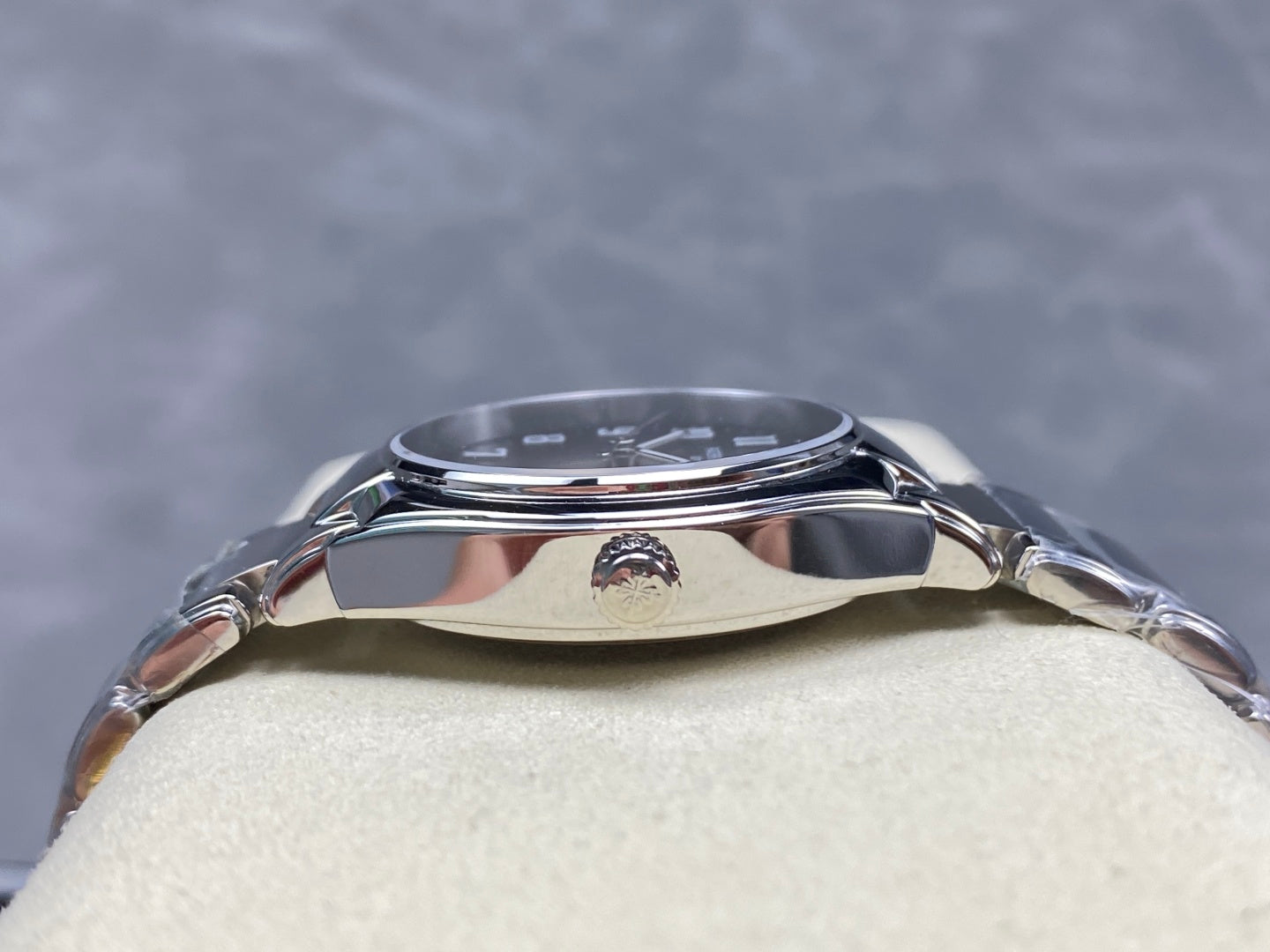 PATEK Twenty-Four 36mm Silver Gradient Gray Dial