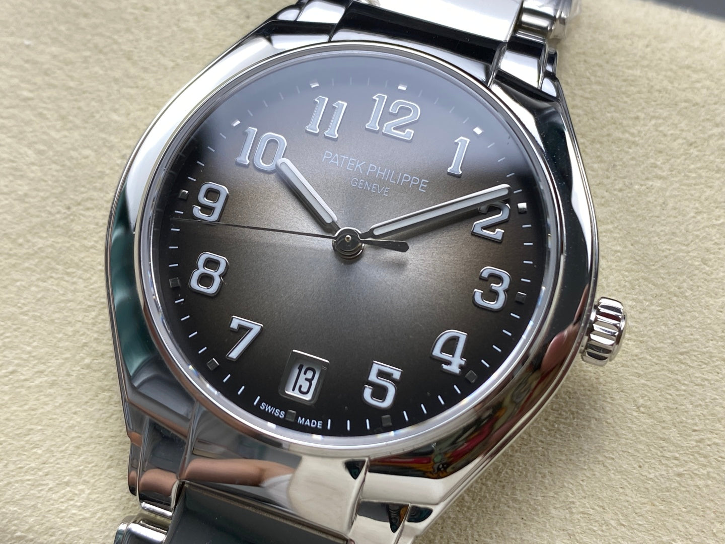 PATEK Twenty-Four 36mm Silver Gradient Gray Dial