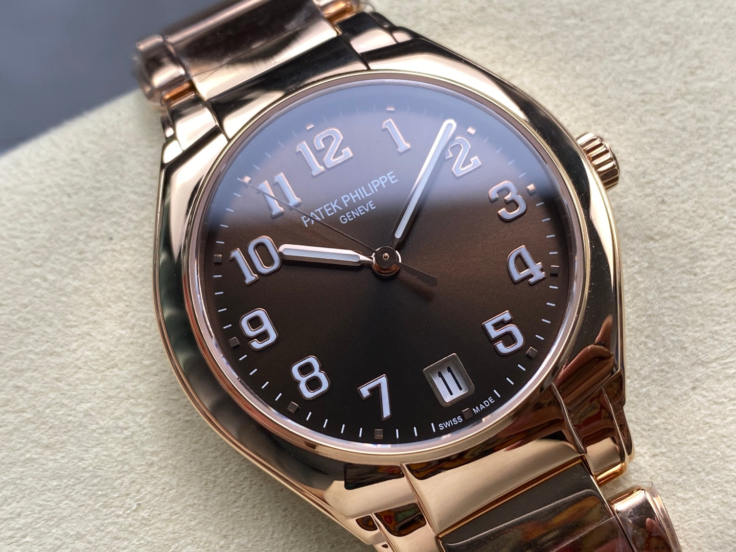 PATEK Twenty-Four 36mm Pink Gold Chocolate Dial