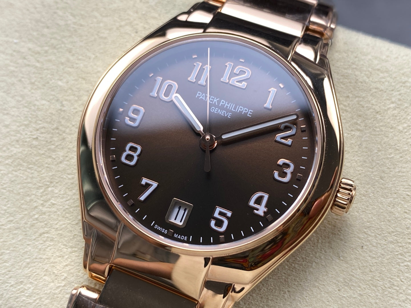 PATEK Twenty-Four 36mm Pink Gold Chocolate Dial