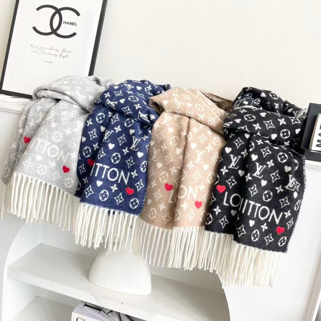 LV Studdy Reykjavik Scarf 180cm Beige Wool 967169