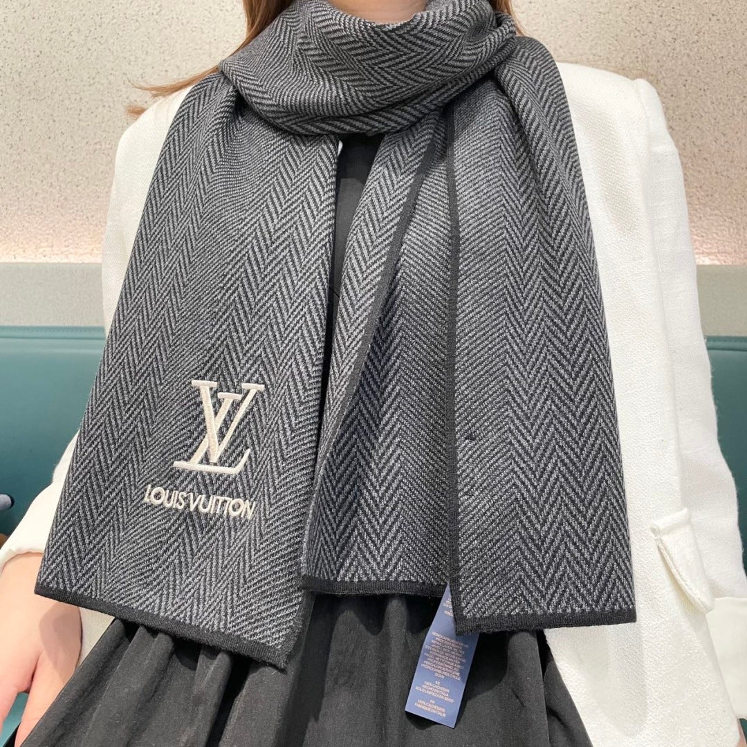 LV Couple's Style Scarf 180cm Black Cashmere 976364