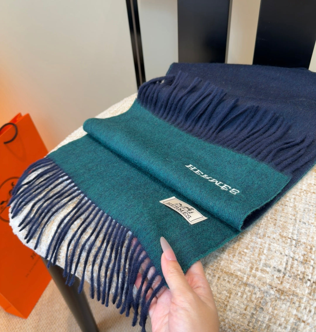 HM Scarf 190 CM Dark Blue Wool 969495