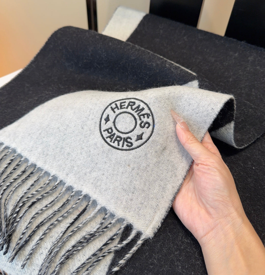 HM Scarf 190 CM Black Gray Wool 969500