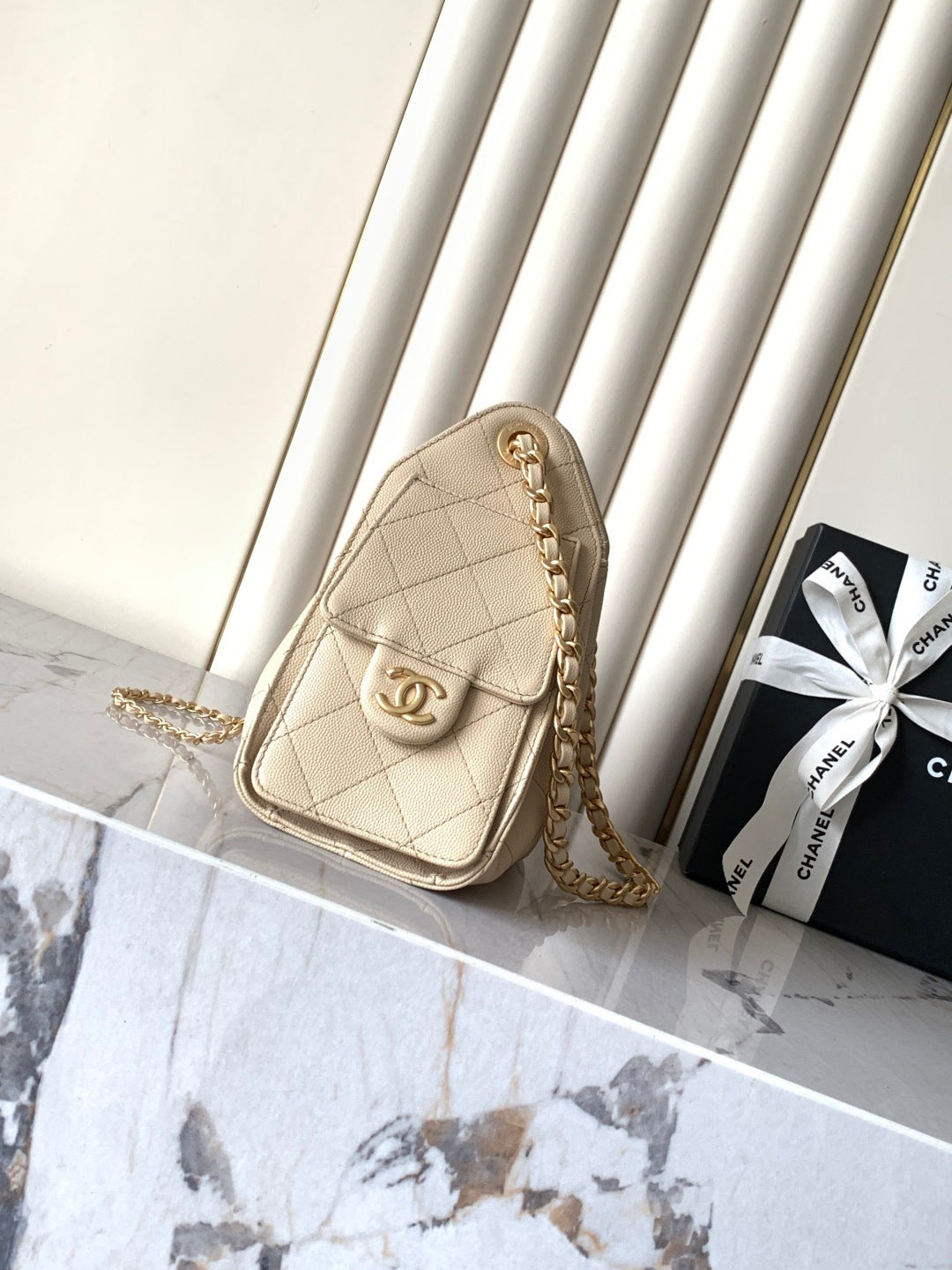 Chanel 2026 Hobo Bag 22cm Multicolor Lambskin